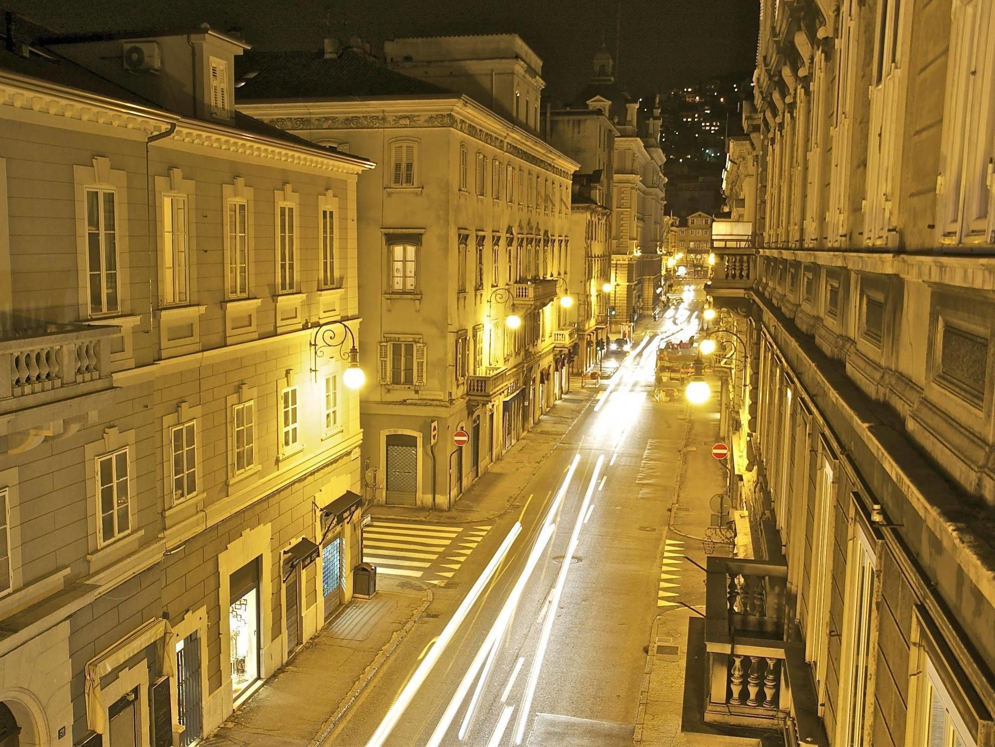 Nuovo Albergo Centro Trieste Exterior photo